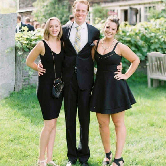 Welcome to my closet! ! - Picture 4 of 11